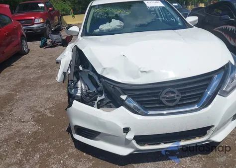 2018 Nissan Altima 2.5 S z USA, uszkodzony, nr VIN 1N4AL3AP3JC183120